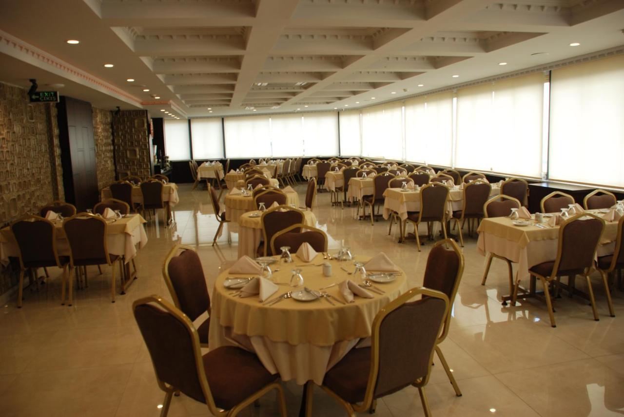 Fuar Otel 3*